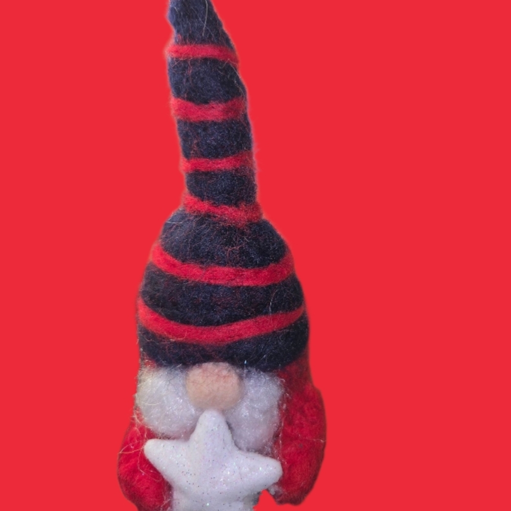 Striped Gnome with Star